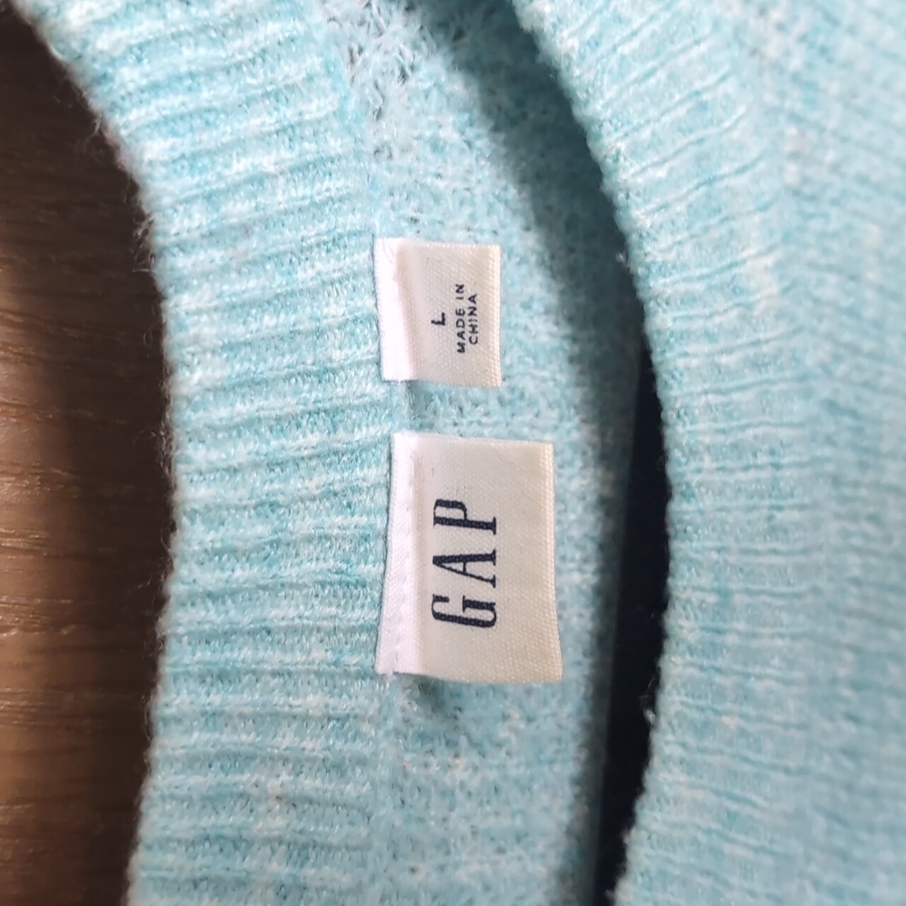 Minty Sweater - Picture 4 of 5
